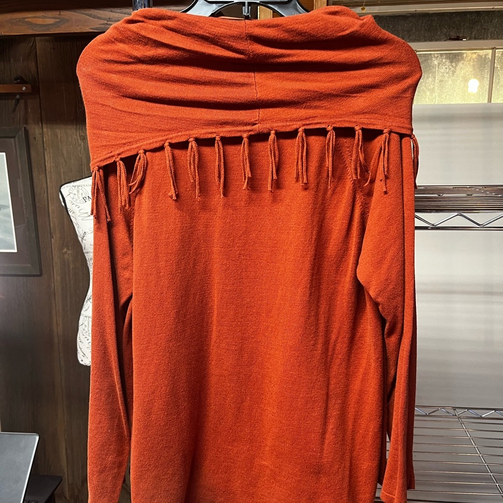 Fall sweater - Picture 3 of 5